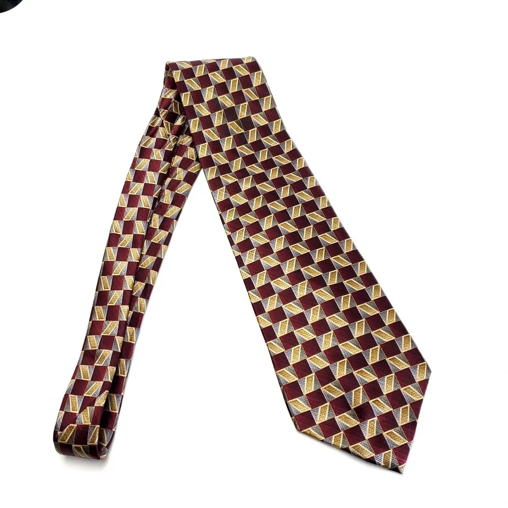 Van Heusen Red Tan Gray‎ Print Wide Geometric Silk Tie